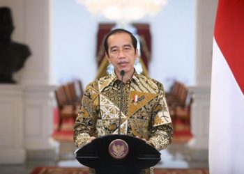 Presiden Jokowi menyampaikan pidato kunci secara virtual pada acara tahunan CNBC Indonesia Economic Outlook 2021 pada Kamis, 25 Februari 2021 / [Sekretariat Presiden RI]