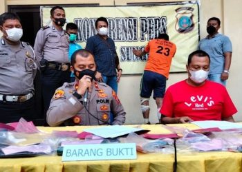 Polsek Sunggal menggelar paparan pembunuhan, Sabtu (3/4/2021). [Ist]
