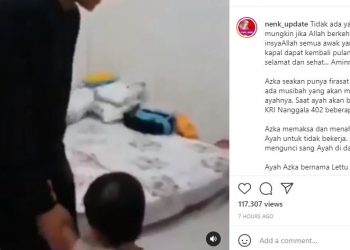 Viral video anak larang ayah keluar kamar. (Instagram/@nenk_update)