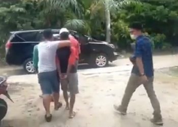 Keempat tersangka saat diamankan di Mapolres Tebingtinggi. (Foto: iNews/Abdullah Sani Hasibuan)