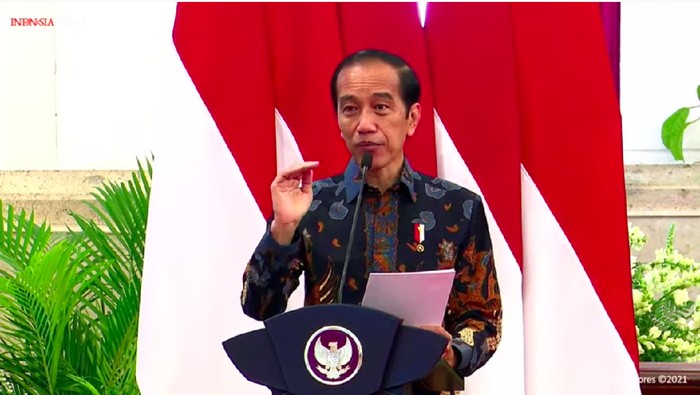 Presiden Jokowi Ulang Tahun Ke-61 Hari Ini, Warganet Terbelah Jadi Dua ...