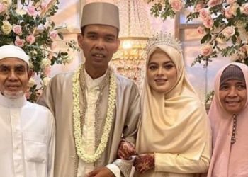 Ustadz Somad dan Fatimah Az Zahra Salim Barabud