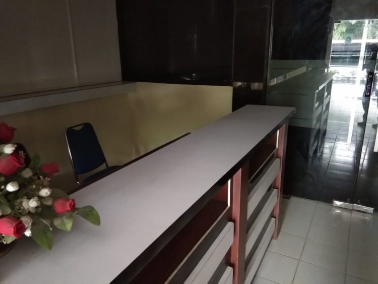 Suasana kantor Dinas PUPR Tebing Tinggi tampak tak berpenghuni saat ditemui watawan, Jumat (23/4/2021), lalu.
