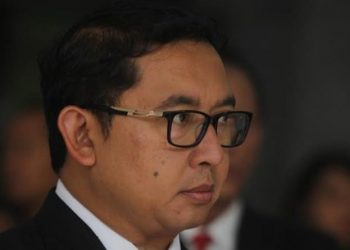 Anggota DPR, Fadli Zon mengumumkan dirinya positif covid-19, Minggu (30/5/2021). (Foto: Sindonews)