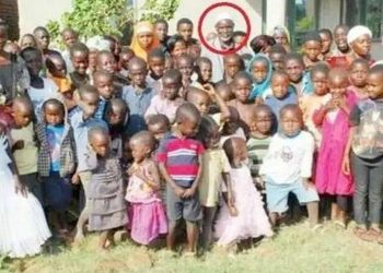 Misheck Nyandoro memiliki 16 istri dan 151 anak. Dok. Pindula WS