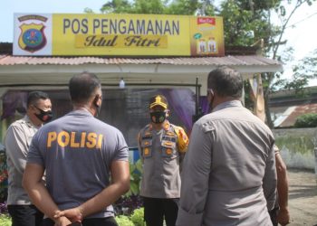 Kapolres Sergai, AKBP Robin Simatupang, saat mengecek Posko Penyekatan Ops Ketupat Toba 2021, Rabu (05/05/2021).
