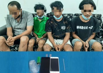 Foto keempat pelaku dan barang bukti yang diamankan polisi.