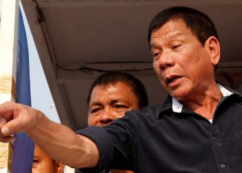 Rodrigo Duterte mengancam akan memenjarakan warga Filipina yang menolak divaksin Covid-19 (Foto: Reuters)