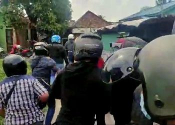 Penggerebekan Kampung Narkoba di Palembang (Foto: Istimewa)