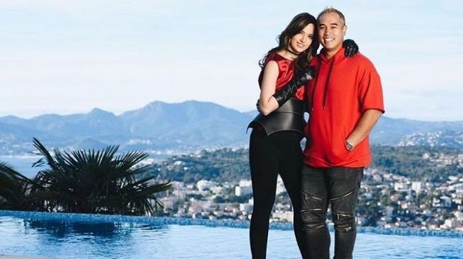 Nia Ramadhani dan suami, Ardi Bakrie. (Instagram) Heboh, Pasangan Artis Nia Ramadhani dan Ardi Bakrie Ditangkap Polisi