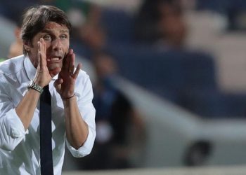 Antonio Conte membeberkan titik lemah Inggris jelang final Euro 2020. (Foto: Getty Images/Emilio Andreoli)