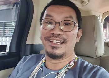  (Foto: Instagram @mongolstres) Mongol Stres cerita asal muasal namanya hingga pengalamannya dituduh berjudi dan masuk penjara. Dia juga menyebut wajahnya kerap disangka tukang hipnotis.