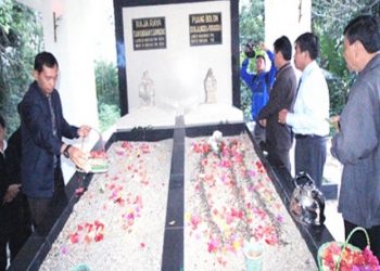 Makam Tuan Rondahaim, Raja Simalungun berjuluk Napoleon Batak yang tak pernah kalah lawan Belanda. (Foto: Istimewa)