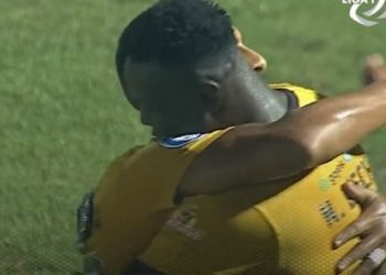 Striker Bhayangkara Solo FC, Ezechiel N'Douassel. [Twitter resmi Liga 1]