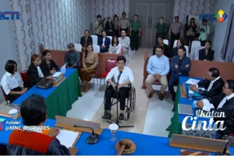 Ricky mebuat kehebongan di sidang dengan mengakui janin di kandungan Elsa adalah anaknya. (Foto: celebrities.id/MNC Pictures)