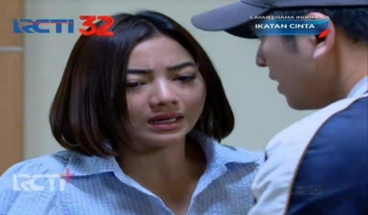 Sinopsis Ikatan Cinta 5 Agustus 2021: Makin Tak Aman, Polisi datang ke Hotel Ricky-Elsa. /RCTI Plus/