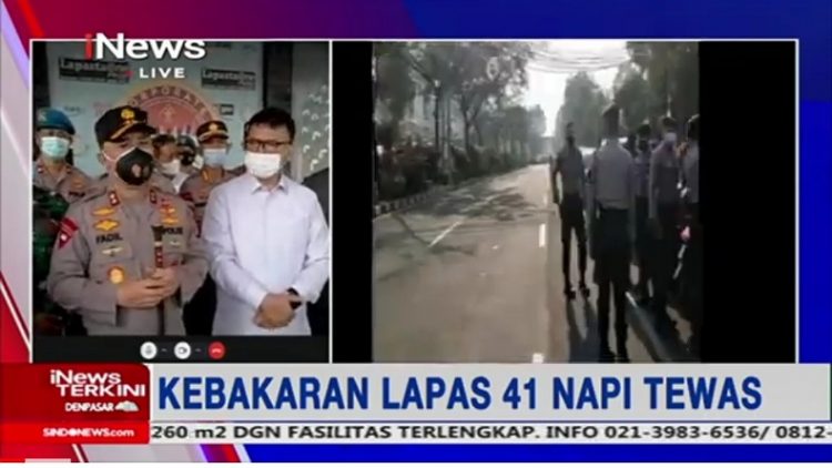 Kapolda Metro Jaya Cek TKP Kebakaran Lapas Tangerang di Lapas Tangerang, Jalan Veteran, Babakan, Kota Tangerang, Rabu (8/9/2021). (Foto: iNews)