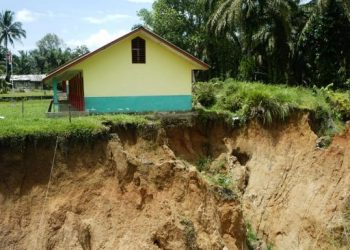 Kondisi gedung SD Negeri di Dusun 3 Desa Goting Sidodadi, Kecamatan Bandar Pasir Mandoge, Kabupaten Asahan, Sumatera Utara. [Ist]