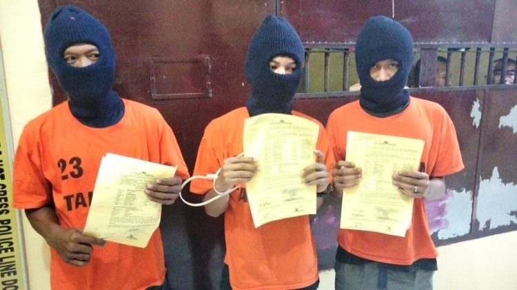 Foto ketiga pelaku yang diamankan Polisi.