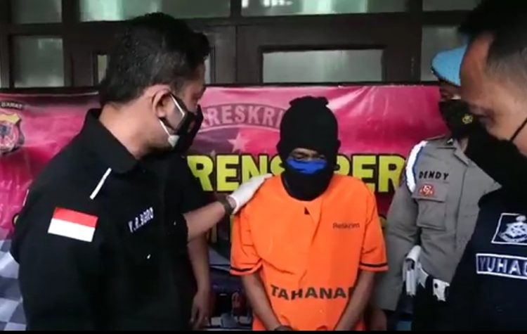 Polres Cimahi saat ekspos kasus KDRT suami aniaya istri hingga tewas. (Foto: iNews/Yuwono)