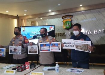 Polres Jakbar tangkap kurir 279 kg ganja asal Sumatera (Kadek/detikcom)