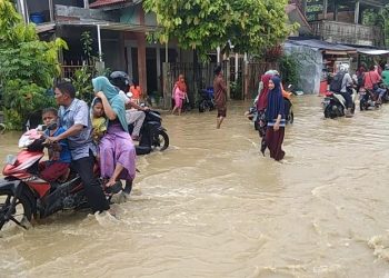 Banjir di Pidie, Aceh. (Foto: iNews/Jamal Pangwa)