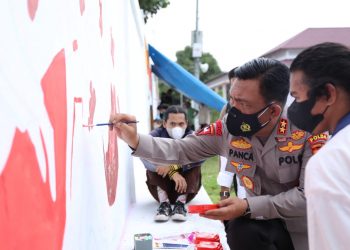 Kapolda Sumut, Irjen Pol Drs RZ Panca Putra, di acara Bhayangkara Mural Festival 2021.