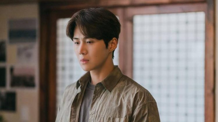 KIm Seon-ho sudah mengakui isu perlakuan buruknya pada mantan pacar dan hal ini diyakini akan mencelakai kariernya. Foto/tvN