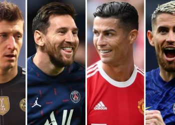 FIFA telah merilis nominasi pemain serta pelatih terbaik 2021. Ada 11 pesepak bola dalam daftar itu , dimana tercantum Cristiano Ronaldo dan Lionel Messi. Foto: Sporting News
