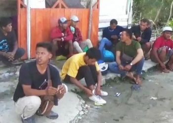 Pekerja migran ilegal yang telantar di Bagan Asahan dengan tujuan mengadu nasib ke Malaysia. (foto: ist)