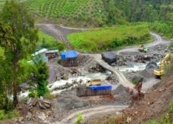 KKB melakukan penembakan karyawan di kamp perusahaan. (Foto: Istimewa).