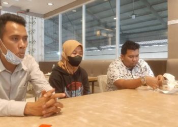 Ibu muda berinisial Z, asal Mahato, Tambusai Utara Rokan Hulu, Riau yang mengaku diperkosa secara bergiliran mengeluarkan pernyataan mengejutkan tak diperkosa. Foto/MPI/Banda Haruddin Tanjung