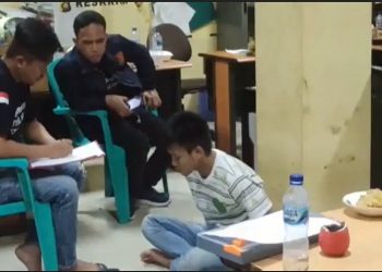 Pelaku penikaman yang mengakibatkan lima warga tewas di OKU, Sumsel. (Foto: Widori)