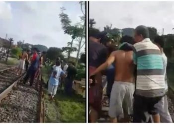 Driver ojol di Bandar Lampung ditabrak kereta api, Kamis (9/12/2021). [ISTIMEWA]