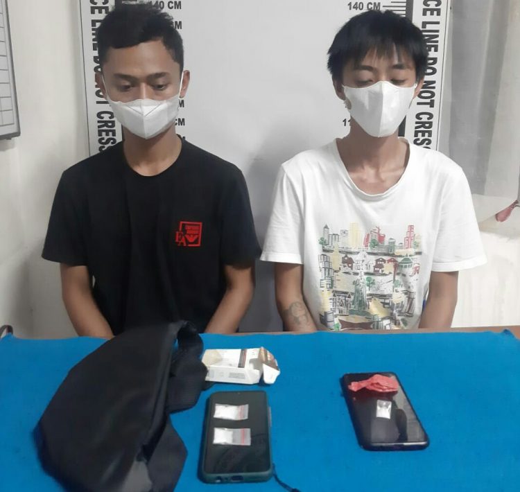 Foto kedua pelaku dan barang bukti yang diamankan Sat Narkoba Polres Pematangsiantar.
