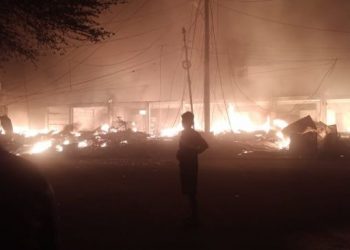 Kebakaran Hanguskan 31 Ruko di Gunungsitoli Sumut. [Ist]