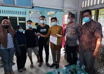 Foto bersama usai dilakukan mediasi oleh Polsek Perdagangan.