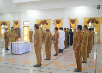 Bupati Dosmar  melantik 23 Pejabat Eselon II, dan III, Senin (21/2/2022) lalu, di gedung pendopo Bukit Inspirasi Komplek Kantor Bupati.