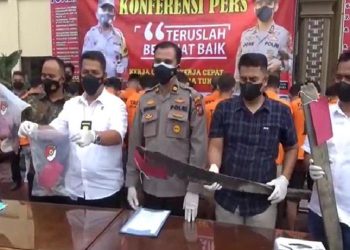 Tersangka Pengeroyokan hingga Tewas di Warung Tuak Batubara Ditangkap Polisi (Foto: iNews/Fadly Pelka)