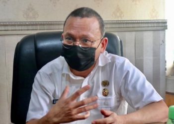 Kepala Dinas Pendidikan Medan, Laksamana Putra Siregar. [Ist]