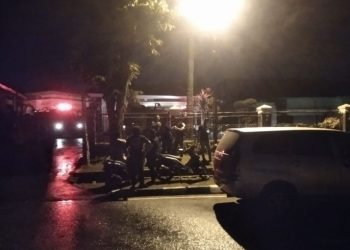 Rumah Dinas Wakil Gubernur Jambi Abdullah Sani di Jalan Letjen Suprapto, Kecamatan Telanaipura, Kota Jambi terbakar, Senin (14/3/2022) dini hari.Foto/Azhari Sultan