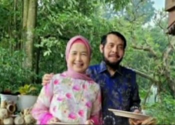 Idayati dengan Anwar Usman. [ANTARA/HO-Dokumentasi pribadi]