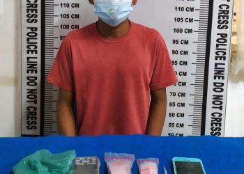 Foto pelaku dan barang bukti sabu yang diamankan Polisi.