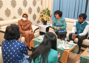 Pengurus Himpunan Pendidikan Anak Usia Dini (HIMPAUDI) Kota Pematangsiantar, memaparkan sejumlah permohonan kepada Plt. Wali Kota Pematangsiantar saat beraudiensi, di ruang kerja Wakil Wali Kota Pematangsiantar, Senin (23/5/2022) pagi.