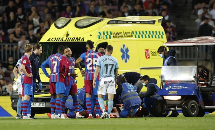 Barcelona menang 3-1 atas Celta Vigo pada jornada ke-36 Liga Spanyol di Camp Nou, Rabu (11/5/2022) dini hari WIB. Ada insiden mengerikan di laga tersebut. (Foto: REUTERS/Albert Gea)