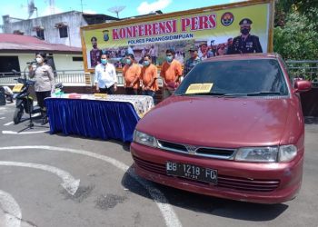 Bandar narkoba di Padangsidimpuan barter mobil sedan dengan sabu. Foto: Zia/SINDOnews