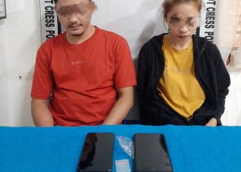 Foto kedua pelaku dan barang bukti sabu yang diamankan Polisi.