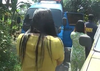 Razia BNNK Asahan di kos-kosan (Foto: iNews/Ulil Amri)