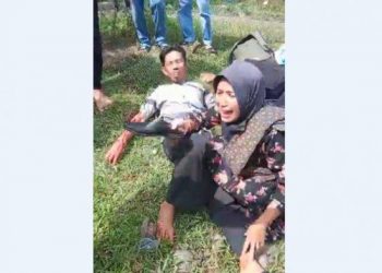 Tangkapan layar video situasi bus Galant Terbalik di Kecamatan Sei Dadap, Kabupaten Asahan yang mengakibatkan tiga orang penumpang luka-luka. TRIBUN MEDAN/HO
