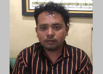 Jamal Mirdat yang tega membunuh ibu kandungnya ditahan di Polres Bangka Tengah. Foto/Ist
